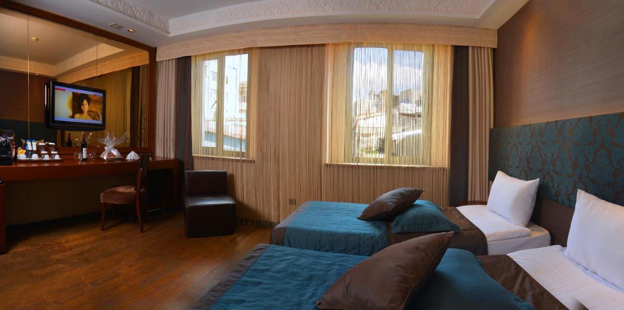 Pera Tulip Hotel & Spa Istanbul Exterior photo