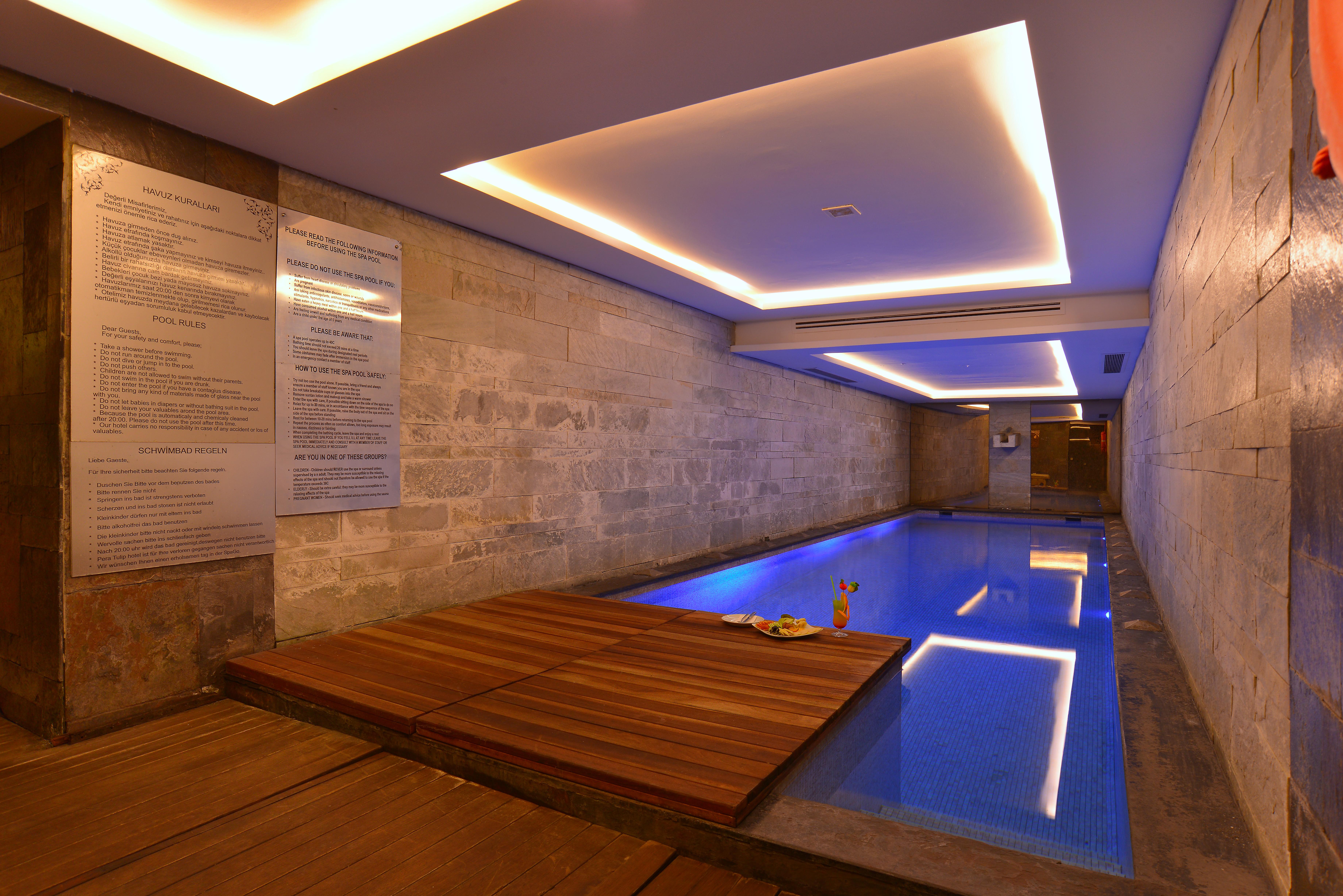 Pera Tulip Hotel & Spa Istanbul Exterior photo