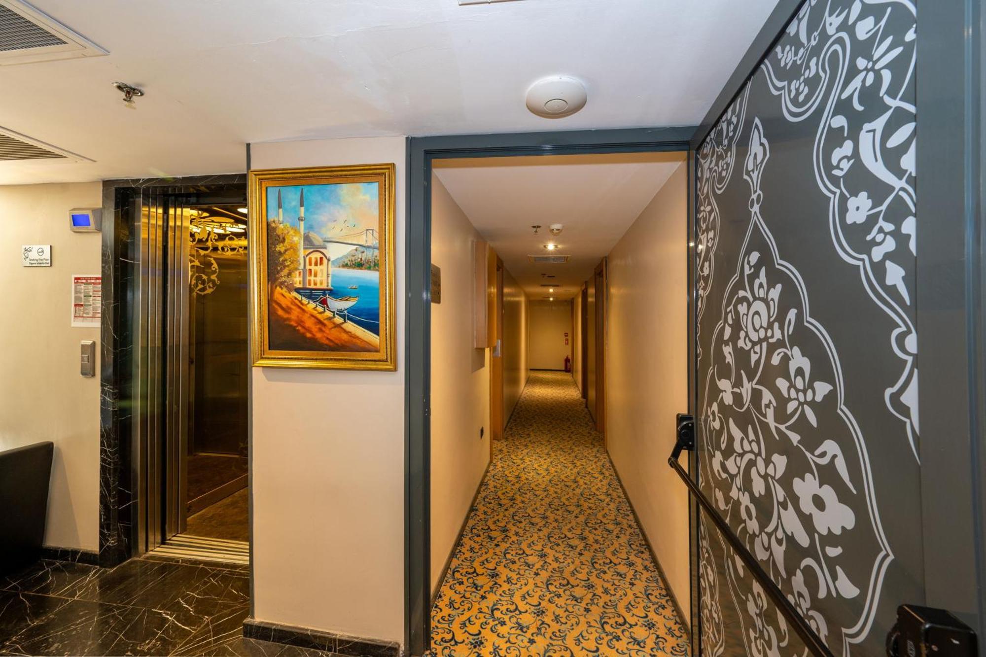 Pera Tulip Hotel & Spa Istanbul Exterior photo