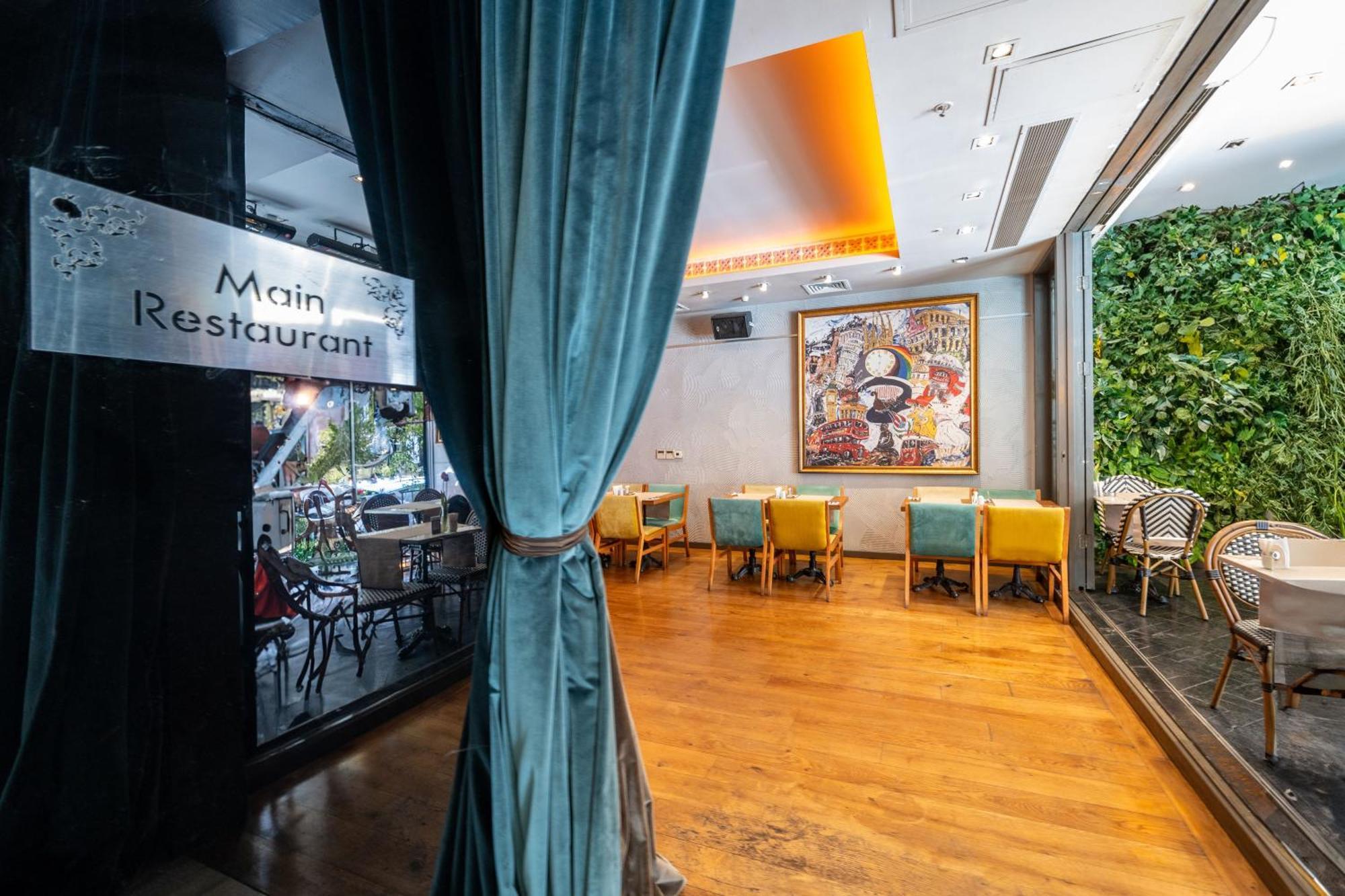 Pera Tulip Hotel & Spa Istanbul Exterior photo